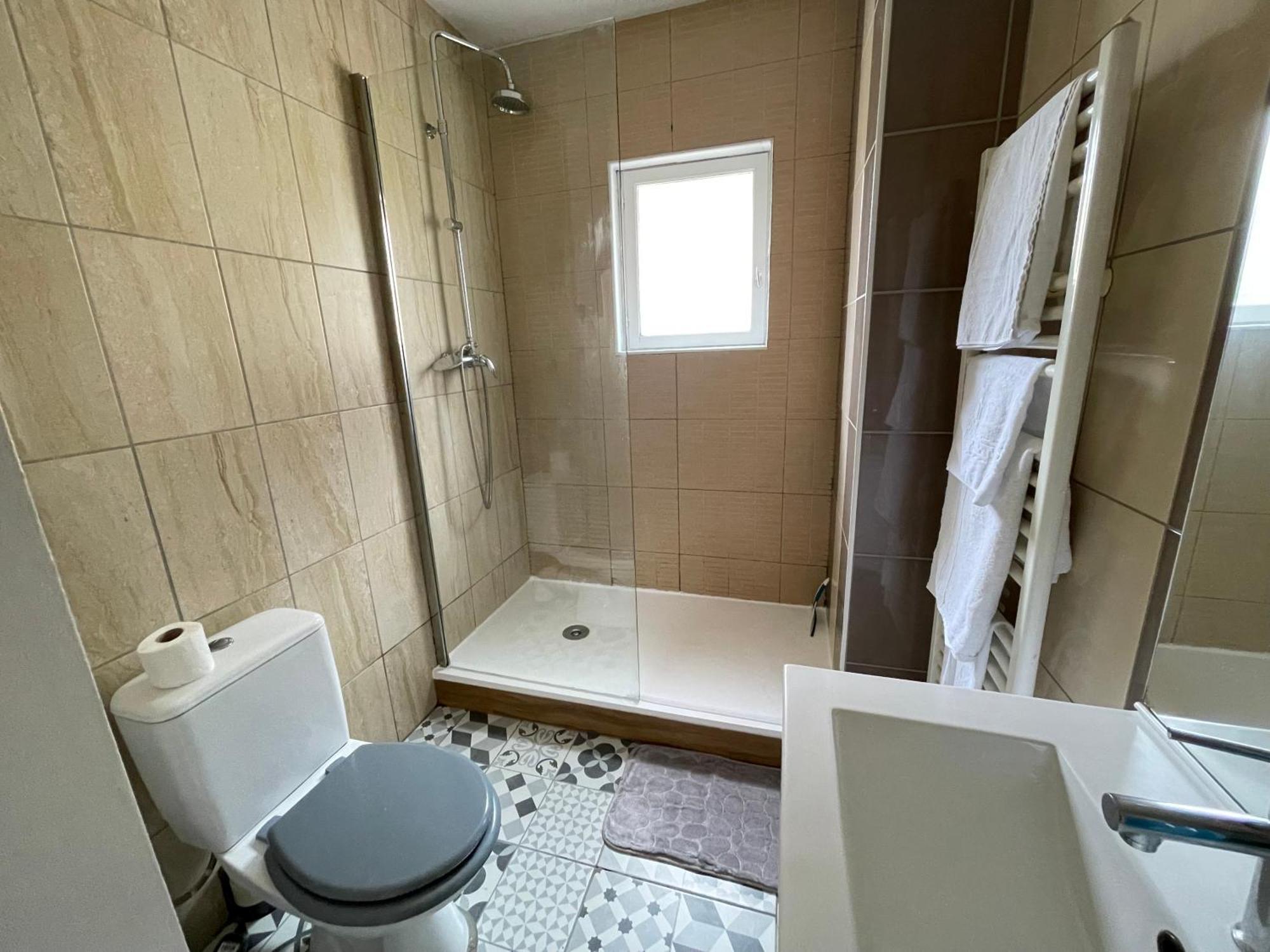 Hexagone Wifi Un Sejour A Part Apartment Longeville-les-Metz Exterior photo